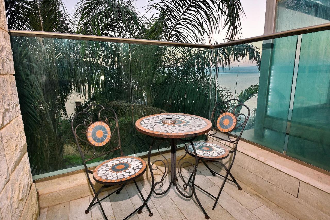 Nofim Suites Tiberiade Esterno foto