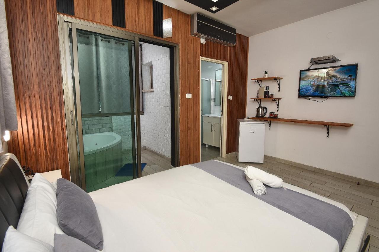 Nofim Suites Tiberiade Esterno foto