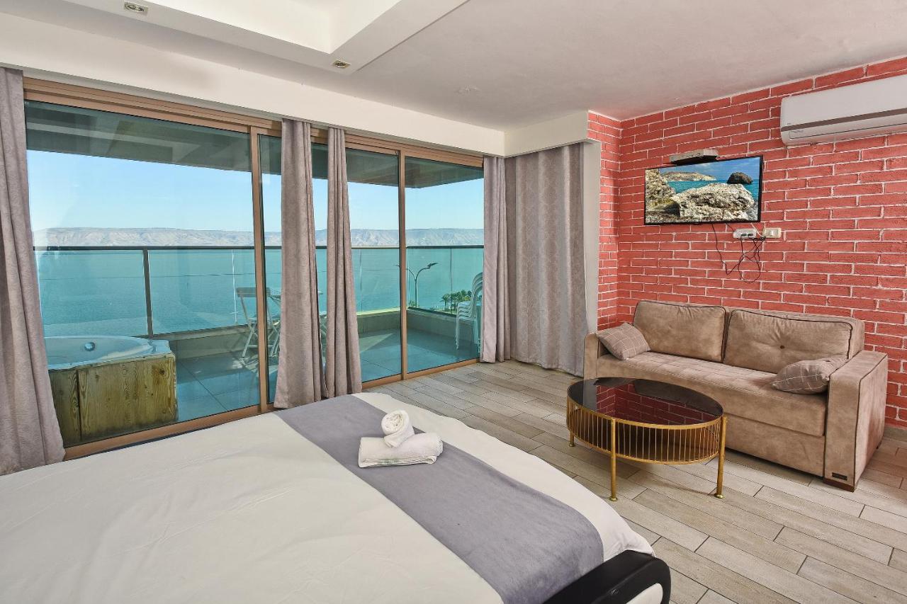 Nofim Suites Tiberiade Esterno foto