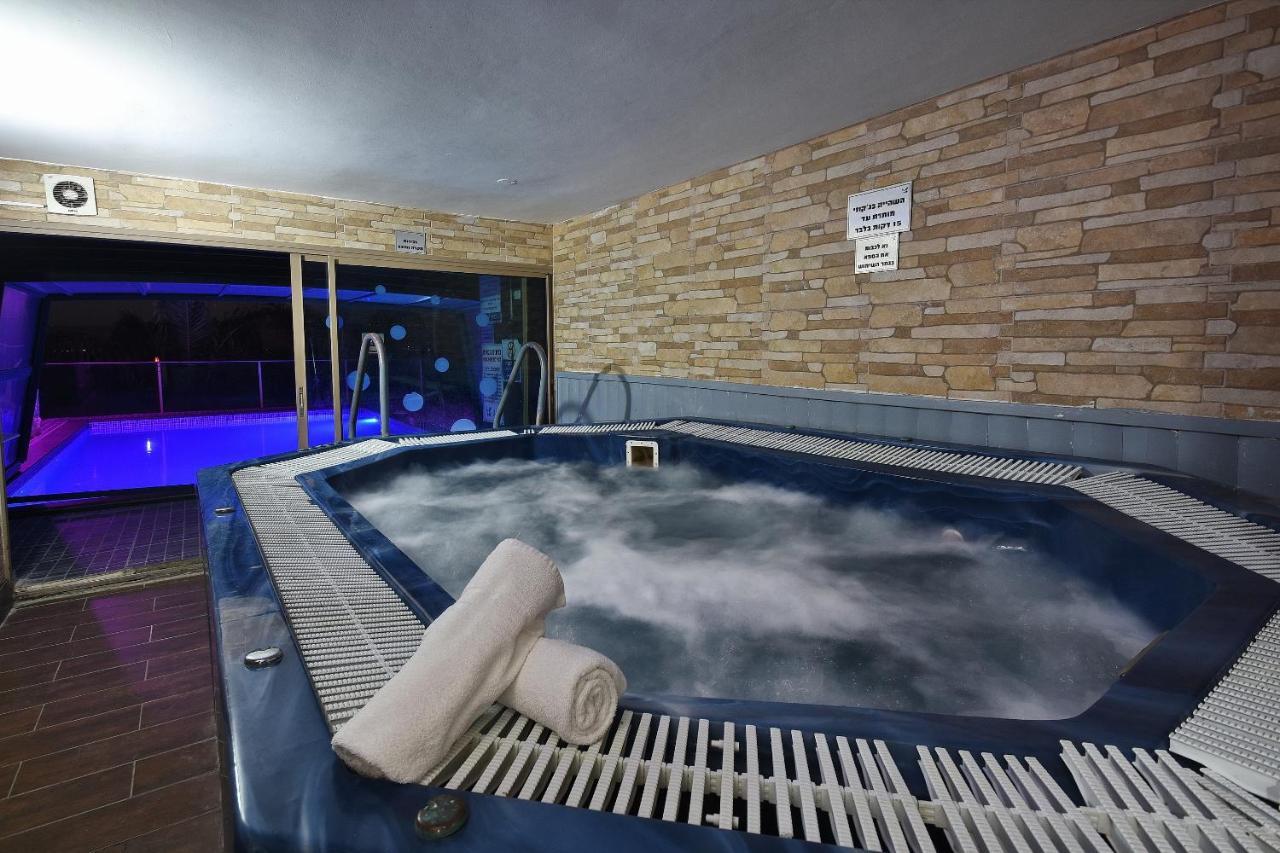 Nofim Suites Tiberiade Esterno foto