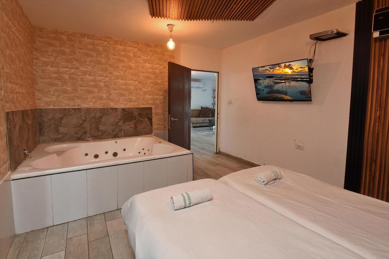 Nofim Suites Tiberiade Esterno foto