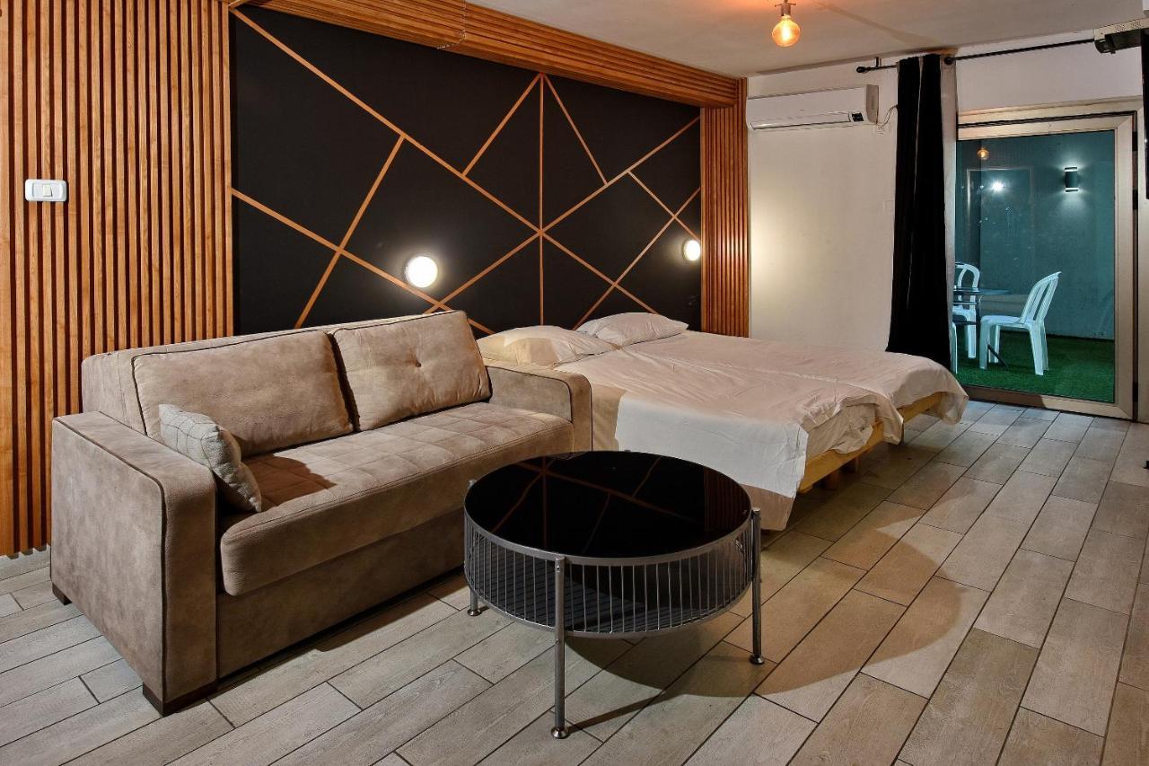 Nofim Suites Tiberiade Esterno foto